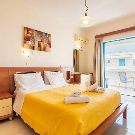 Σπίτι διακοπών B *